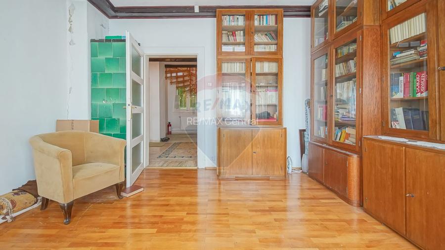 Vanzare două vile, cu potential investitional în Brașov, cartier Șchei - 14