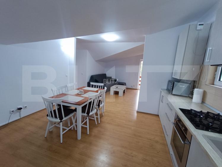 Apartament 3 camere, 100 mp, zona Nicolina - 8