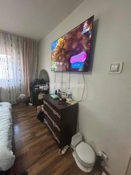 59990 euro - garsoniera Gorjului -bloc 1981-centrala proprie -etaj 1 - 5