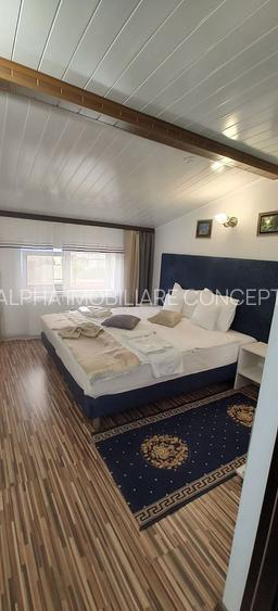 PENSIUNE+ SPATIU COMERCIAL - TROCADERO - 11