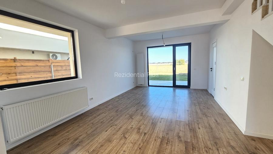 Duplex in complex privat, Tunari, curte proprie, comunitate restransa - 29