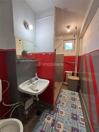 APARTAMENT 3 CAMERE | ETAJ INTERMEDIAR | ZONA ROGERIUS | ORADEA - 11