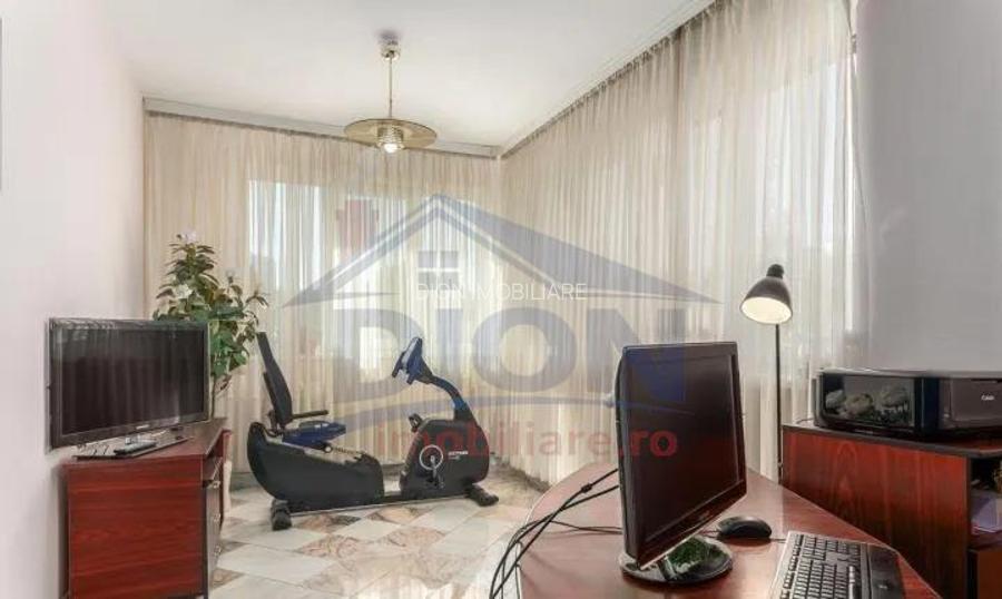 Vila cu farmec aparte si gradina superba in zona centrala - 6