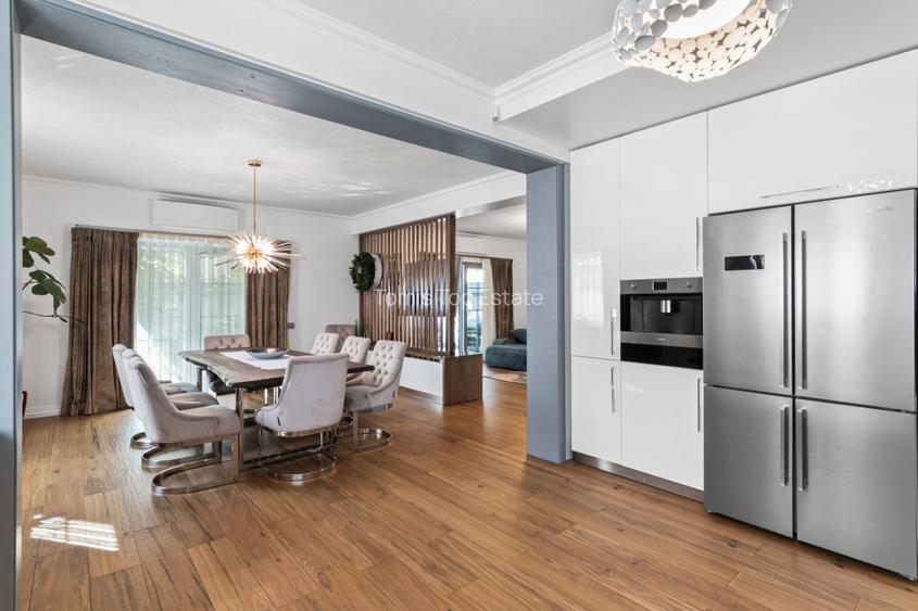 Casa eleganta 4 camere in zona Hanul Piratilor – 236 mp, teren 350 mp, mobilata - 10