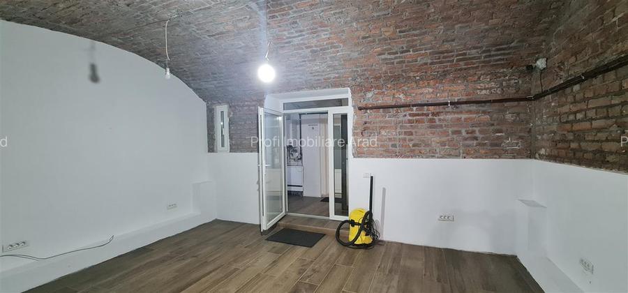 Spatiu 50mp de inchiriat langa Filarmonica Arad - 8