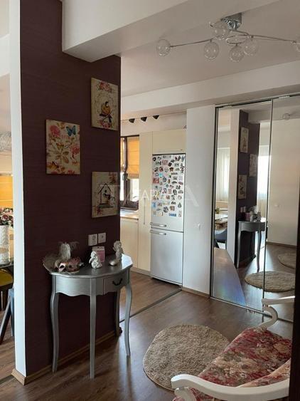 Apartament premium cu 2 camere, balcon generos, aproape de centru. - 3