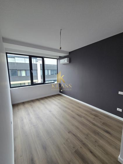 Vila 5 Camere Jolie Ville Pipera, in residence Privat, de vanzare!