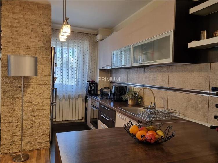 GIROC - 2 CAMERE - ETAJ INTERMEDIAR - PARCARE INCLUSA - ZONA EXCELENTA - 6