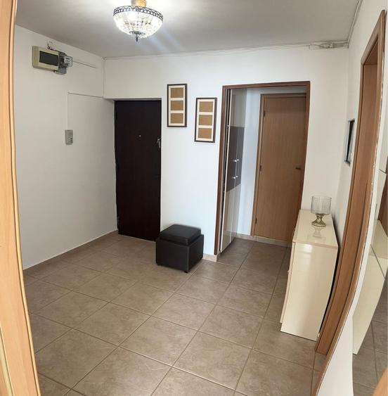 Închiriere Apartament 4 camere - 2 min Metrou Piata Sudului - Loc de parcare