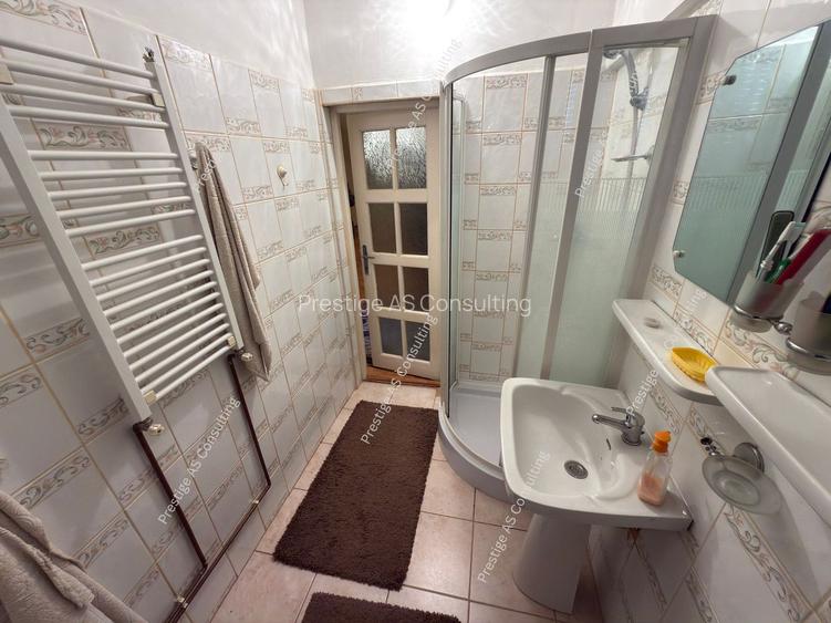 Casa individuala 2 apartamente | 310 mp utili |  clinica / birouri Elisabetin - 15