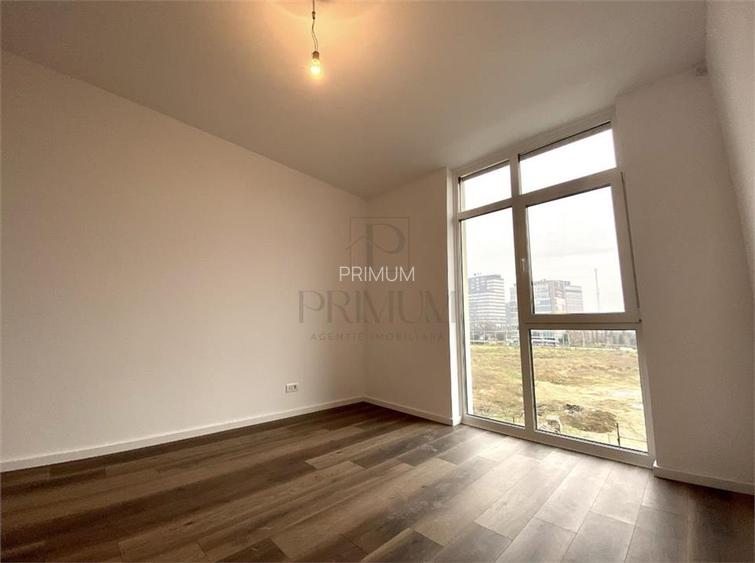 CENTRAL - 2 CAM - ETAJUL 2 - LIFT - PANOURI SOLARE - 2