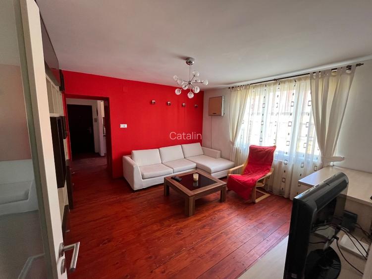 Apartament cu 2 camere semidecomandat langa Piata 700 - 5