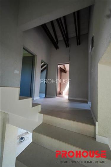 Luncani- vila noua- proiect deosebit langa padure! - 13