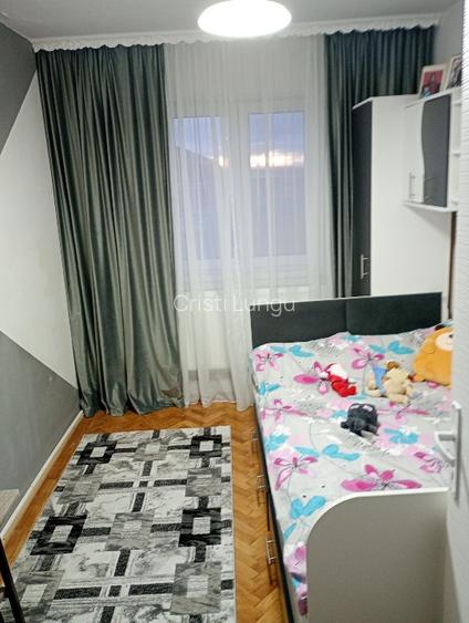 Vând apartament în Caransebeș  - 7