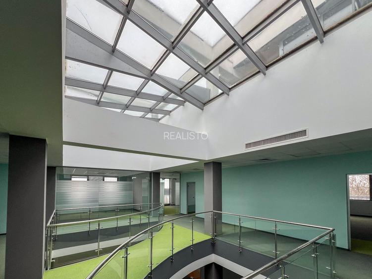 Proprietate comercială premium de vânzare- teren 3.728 mp |  Lângă A0 - 6