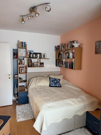 Vand  apartament 3 camere Arad/Alfa Et.3  - 8