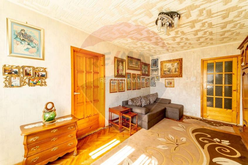 Apartament cu 3 camere in zona Grădiște - 3