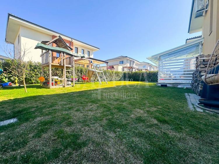 Casa 4 camere de vanzare in Dezmir - 9