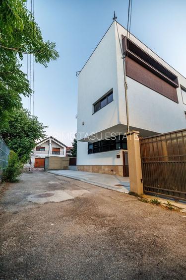 O CASA  PREMIUM-Drumul Taberei / Valea Oltului/ Valea Argesului - 54