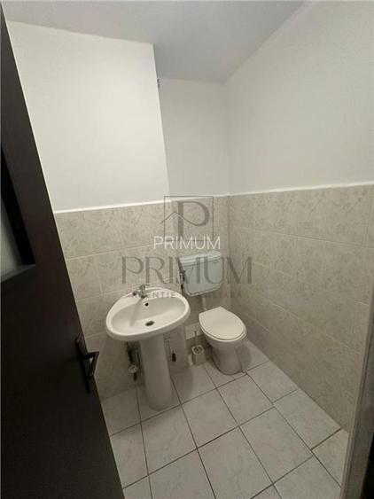 SIMION BARNUTIU - PARTER INALT - 3 CAMERE - 2 BAI - CENTRALA PROPRIE - BALCON - - 12