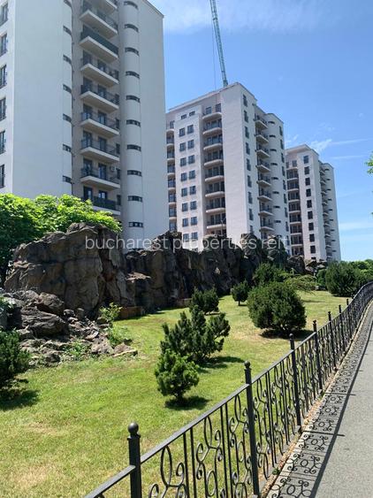 Apartament spatios, luminos, balcon, comision 0 - 5