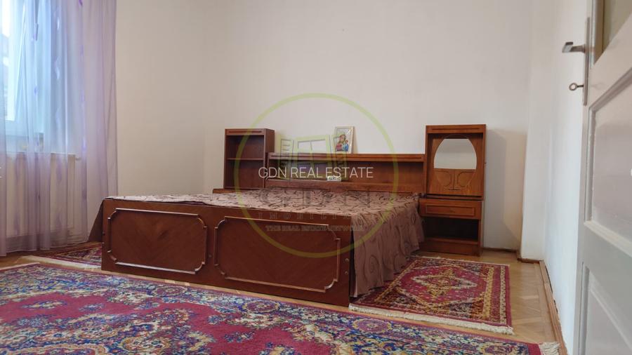 Casă Individuală de Închiriat – Lazaret / Lupeni – Garaj + Curte - 15