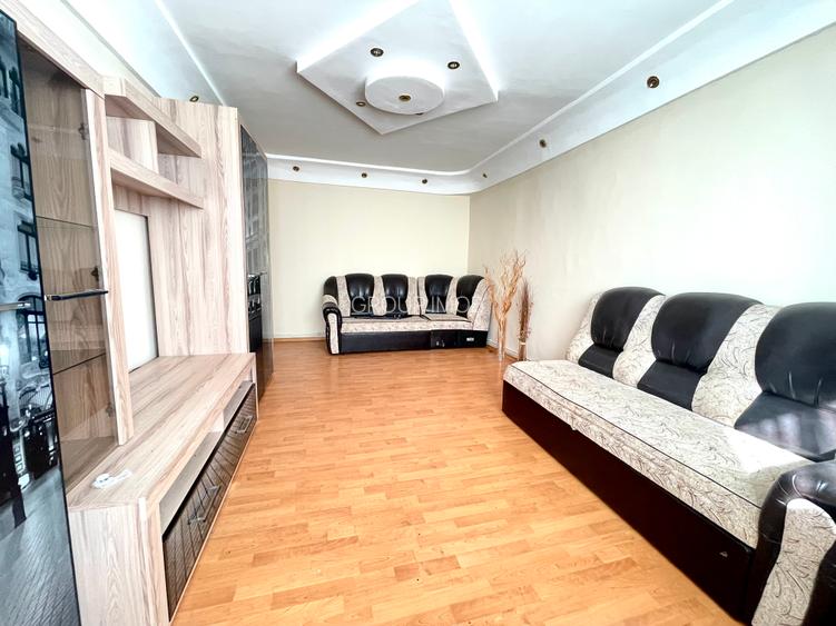 2 decomandate, mobilat, Mioritei Bradului - 2