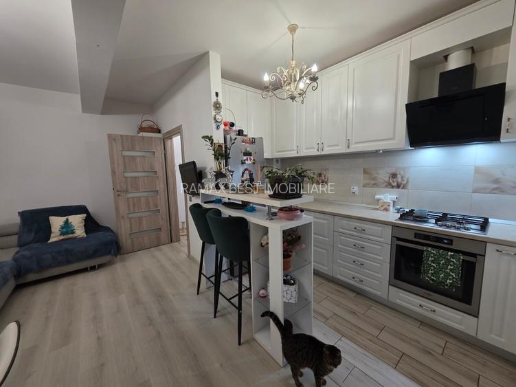 Titanul Nou, Nicolae Teclu, pe Drumul Gura Crivatului, centrala, parcare - 11