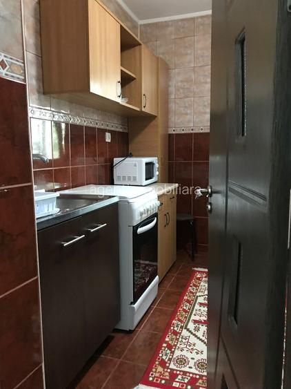 2camere decomandate Dacia -Scoala 12 - 7