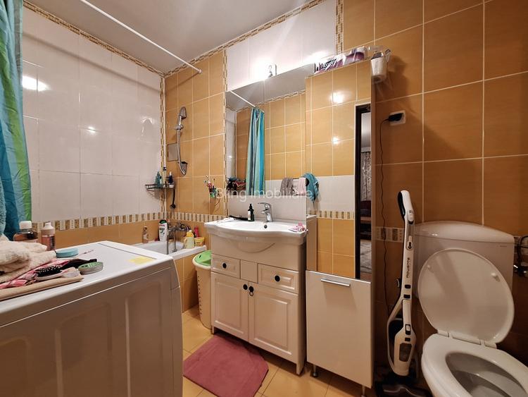 Apartament cu 3 camere, 64,23 mp, parcare, zona KIK - 6