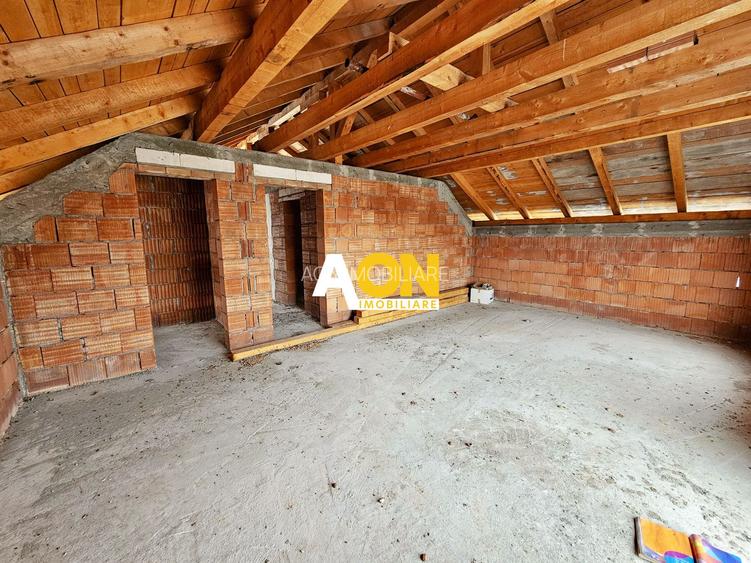 COMISION ZERO! Casa la rosu, P+1, 300 mp teren, cu utilitati, Lancram - 15