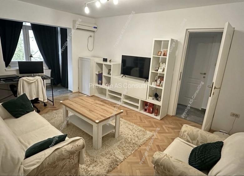 Apartament 3 camere Etaj 2 |  Complexul Studenntesc | Zona Linistita - 2