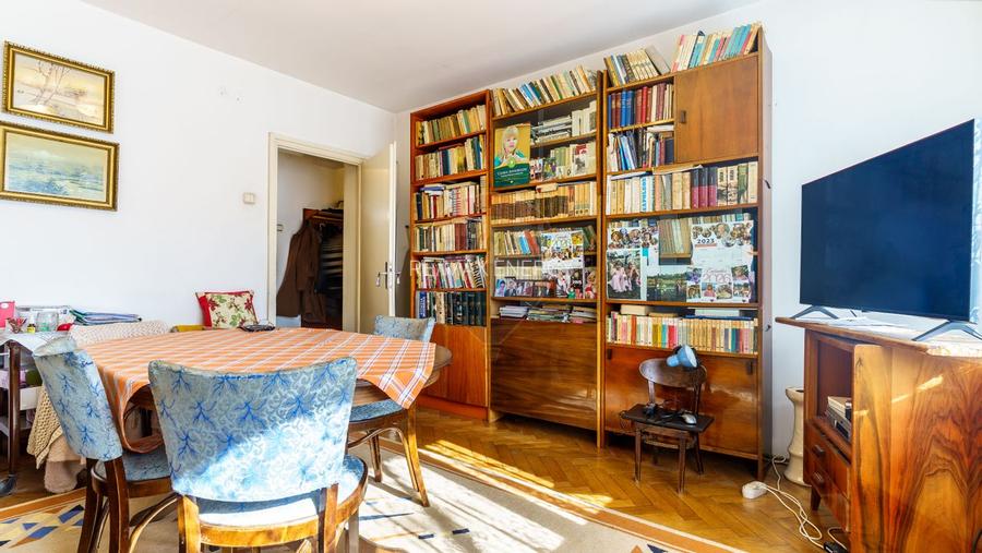 4 camere, str. Unirii, Gheorgheni, et 1, decomandat, sud, comision 0 - 3