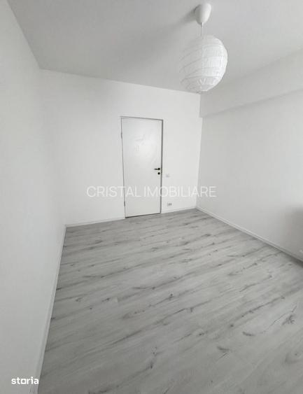 Vanzarea apartament 3 camere Titan-P-ta Minis, pretabil spatiu comercial - 2
