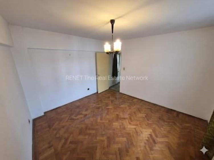 2 camere, etaj intermediar, ultracentral, ideal ce vrei. - 3