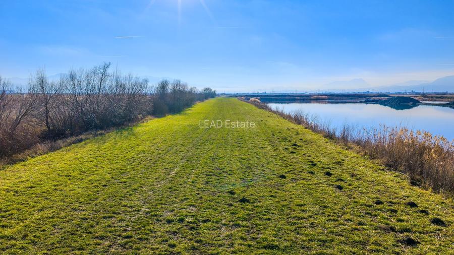 Lac de pescuit 9 ha, pe un teren intravilan de 12 ha, langa Brasov, COMISION 0% - 5