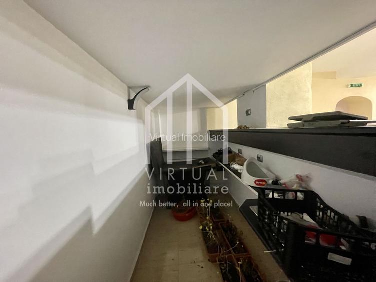 Vila/Pensiune cu 3 corpuri, 34 de camere, sala de fitness - Central - 55