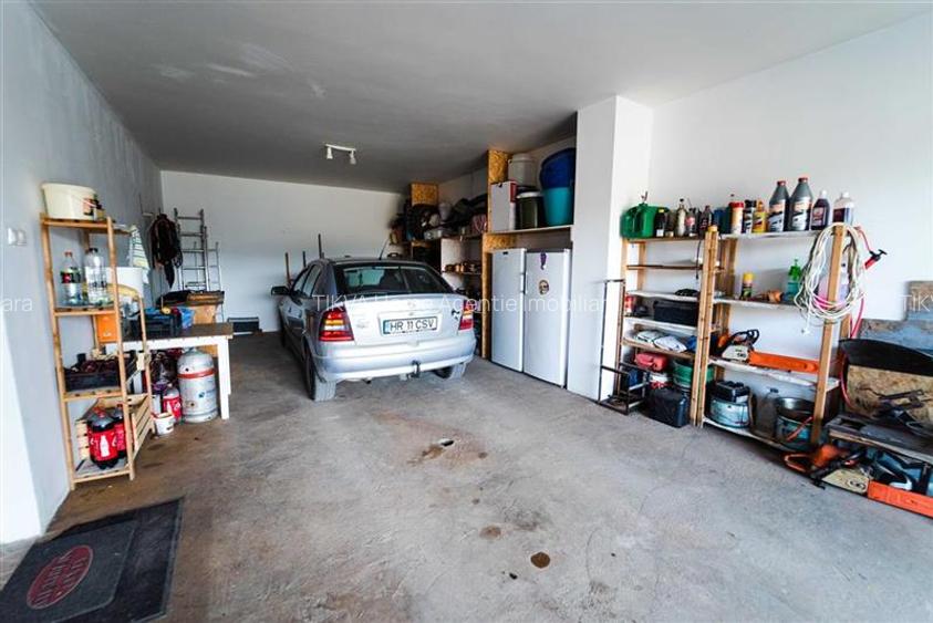 Casa din busteni cu ferma zootehnica si afacere (Tengheler, Com. Ditrau) - 22