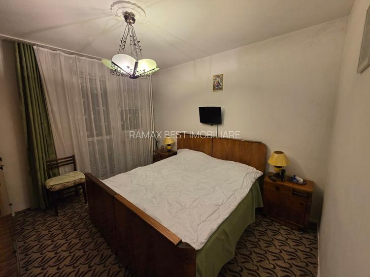 Titan, 5 minute metrou, strandul Cara, pe strada Stanila, bloc H, 4 etaje - 15