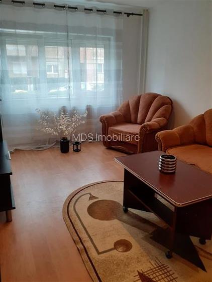 Mobilat si utilat la parter inalt, modificat in 3 camere - 2