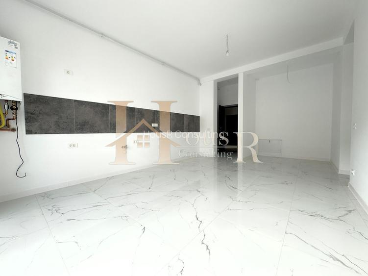 Strada Asfaltata. Finalizat ! Spatiu depozitare in pod - 2