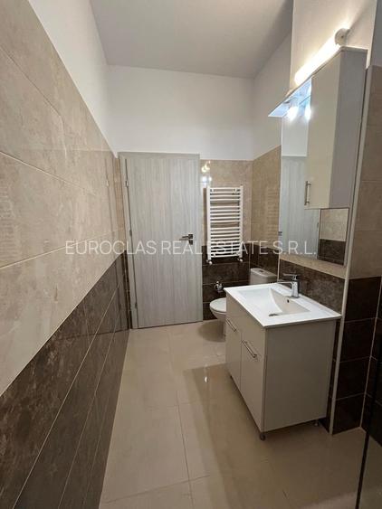 Studio Mamaia - zona Hotel Opera - 75.000 euro (E2) - 16