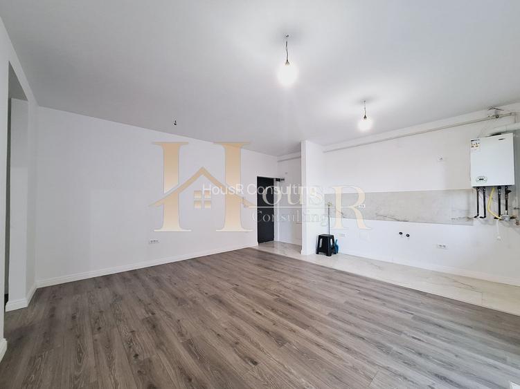 Langa statie Express 3 si Profi. Etajul 1. - 2