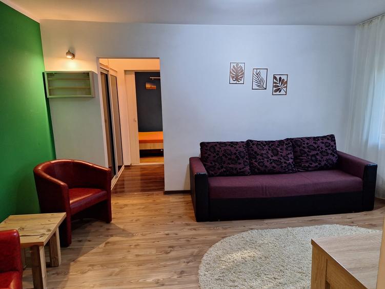 Vand apartament 2 camere central
