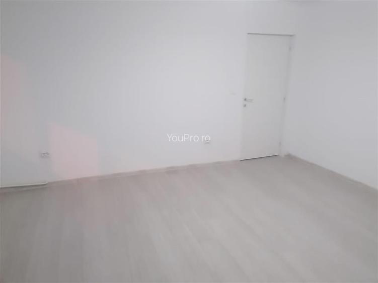 Parter Renovat 2 camere Bulevardul Cetatii - 10
