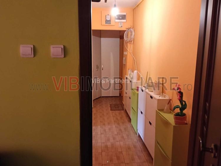 Semidecomandat, 59mp, etaj 3/5, Simion Barnutiu - 2