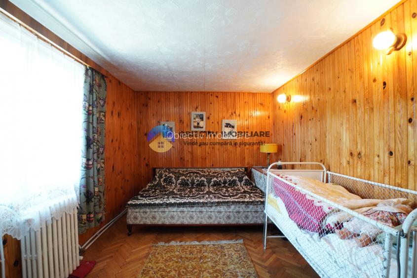 Oferta unica in Piatra Neamt ! Casa si teren zona centrala , strada Castanilor - 19