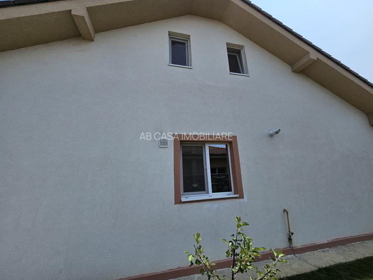 Duplex pe parter, deosebit, Sânandrei, lângă Timișoara, comision 0% - 25