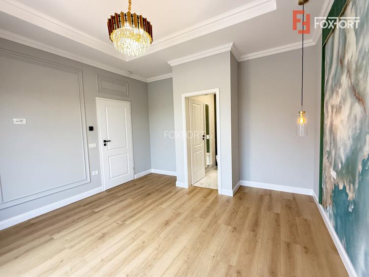 Duplex cu 4 camere si teren de 402 mp de vanzare in Dumbravita - 52