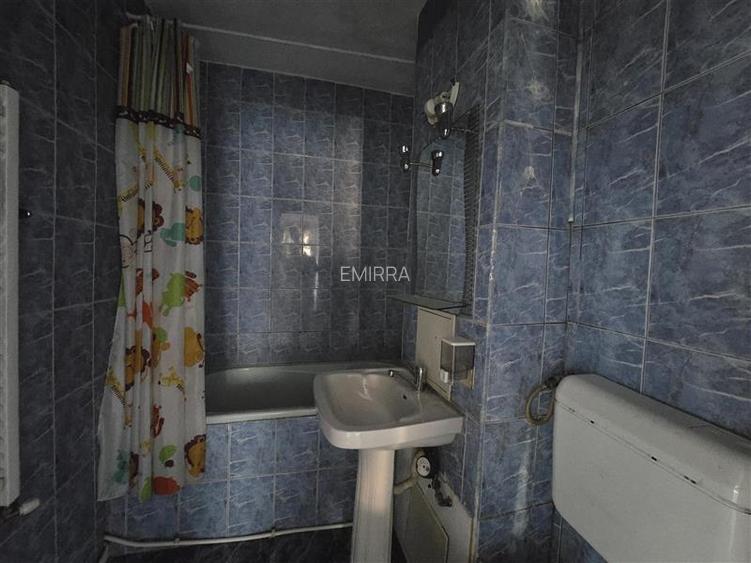 Apartament 3 camere de vanzare in Bacau zona Republicii - 10